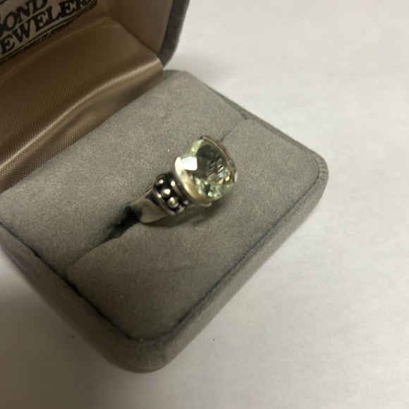 Ring - Picture 5 of 10